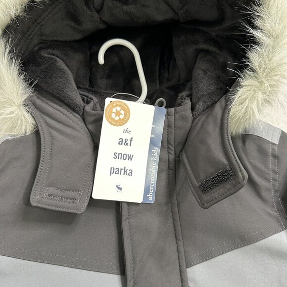 NWT Abercrombie & Fitch Boy's Snow Parka Zip Up Pockets Hood Sz 5 / 6 Black $130 - Picture 9 of 15